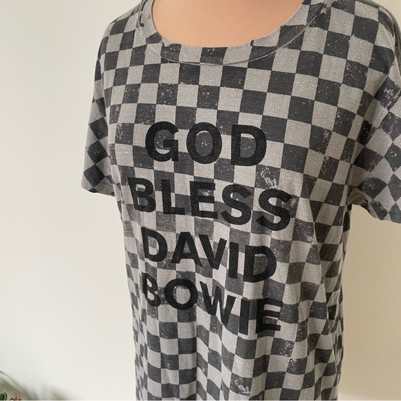Pam & Gela God Bless David Bowie Distressed Gray Grunge Short Sleeve T-Shirt XS - Picture 5 of 10
